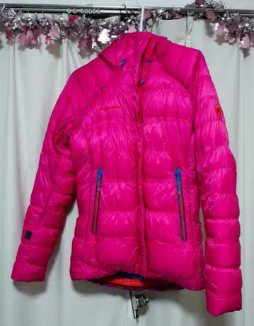 마무트 최고봉 아이거 다운 자켓 Biwak jacket M 사이즈