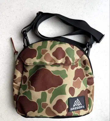 그레고리 토스티 숄더 록키 스팟 카모 숄더백