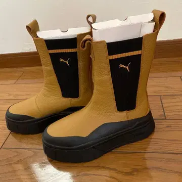 PUMA 사이드 고어 부츠 베이지