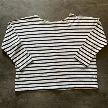 Le minor x 마르티니크 화이트 x 블랙 보더 프랑스제