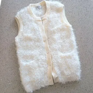 La TOTALITE 화이트 슬리브리스 베스트