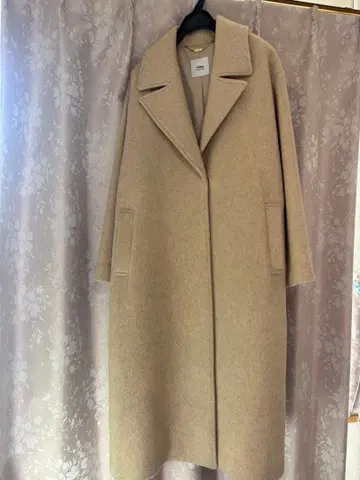 TONAL 베이지 롱 코트