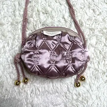 THEATRE PRODUCTS 새틴 퀼팅 숄더백 숄더