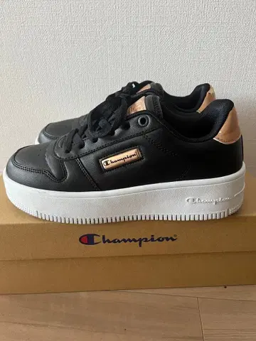 Champion 스니커즈 블랙/화이트 통굽