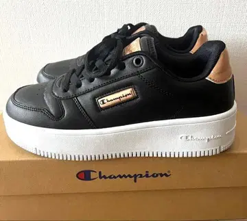 Champion 스니커즈 블랙/화이트 통굽