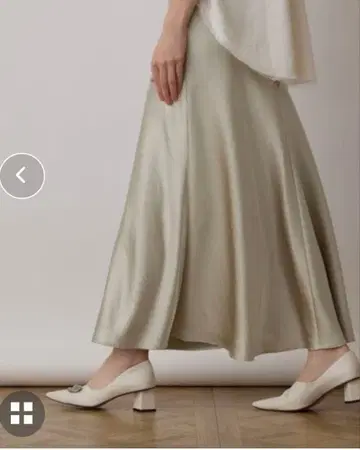 그레이스 콘티넨탈 새틴 스트레치 롱 스커트