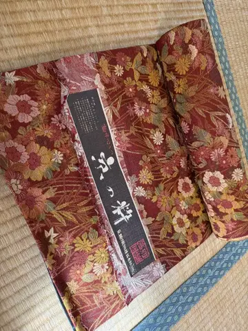 옷감 니시진 비단