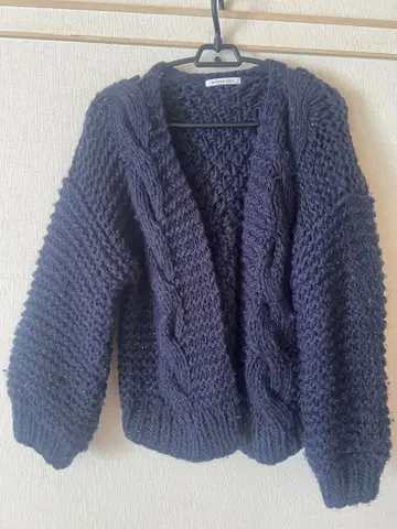 ON SEVEN DAYS 네이비 가디건