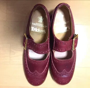 Tricker's 멜리 제인 24cm