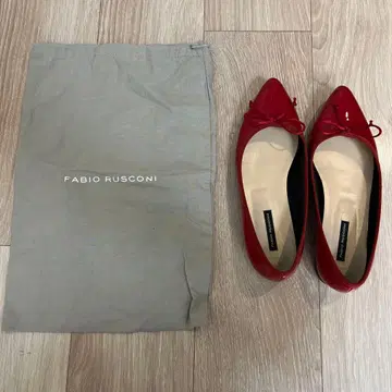 파비오 루스코니 빨간색 에나멜 펌프스