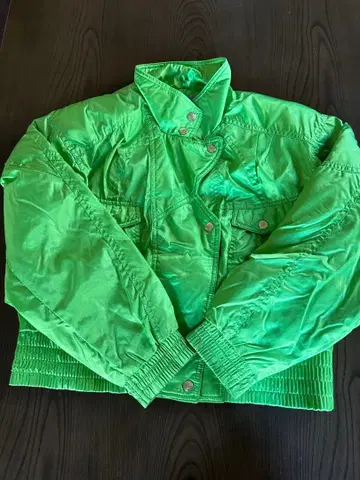 그린 숏 기장 자켓