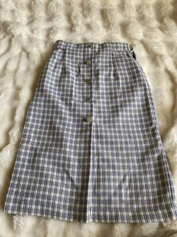 체크 트위드 프론트 버튼 타이트 스커트/index