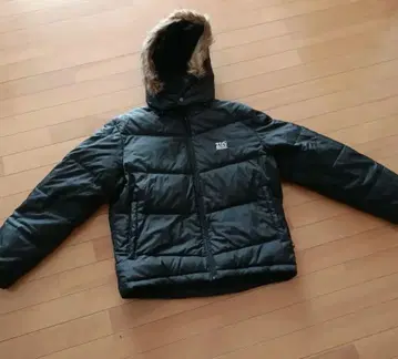 T&C SURF DESIGNS 블랙 다운 자켓 블랙 L 사이즈