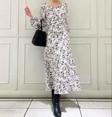 스나이델 자카드 프린트 원피스