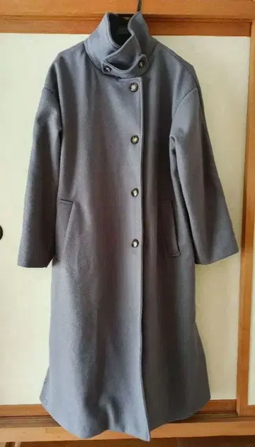 블루 그레이 버튼 롱 코트