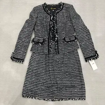 도쿄 소와르 여성용 수트 셋업