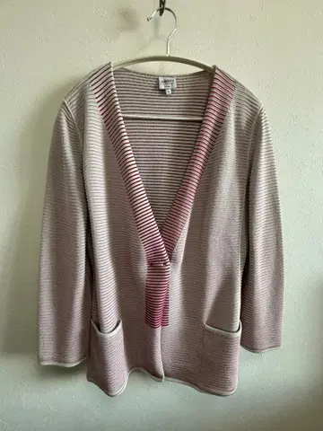 스트라이프 디자인 긴팔 가디건