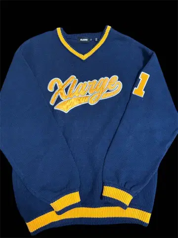 XLARGE 엑스라지 네이비 스웨터 91
