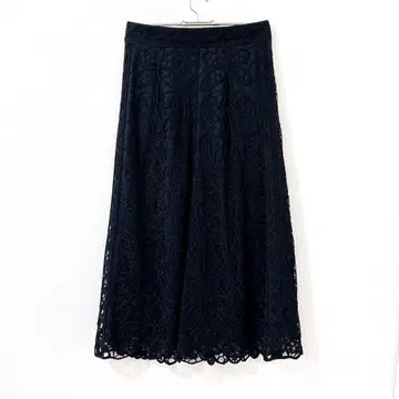 아나이 자수 레이스 플레어 롱 스커트 블랙