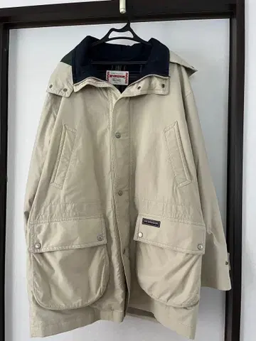 맥그리거 마운틴 후드티 안감 포함