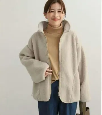 URBAN RESEARCHDOORS 리버서블 보아 자켓