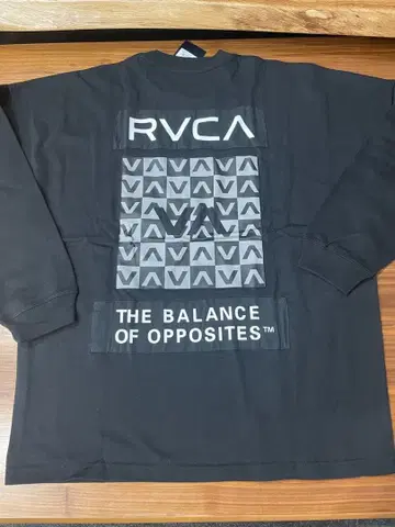 RVCA 블랙 롱T2