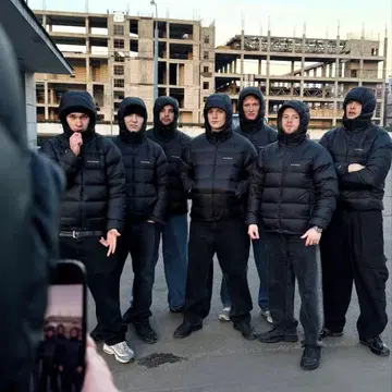 신상 M 사이즈 mont-bell 다운 자켓 라이트 알파인 다운 후드티