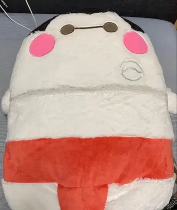 나란히 도미 친구 베이맥스