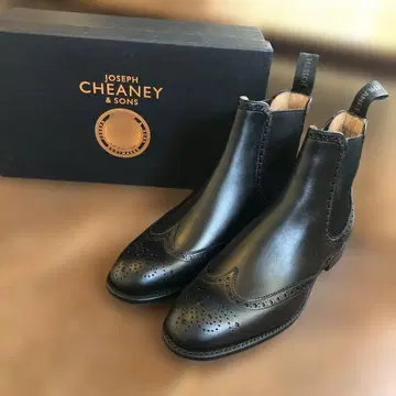 JOSEPH CHEANEY / CHARLOTTO