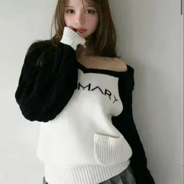 andmary Marie 니트 탑 블랙