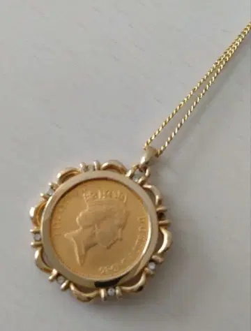 엘리자베스 2세 1986년 코인 펜던트