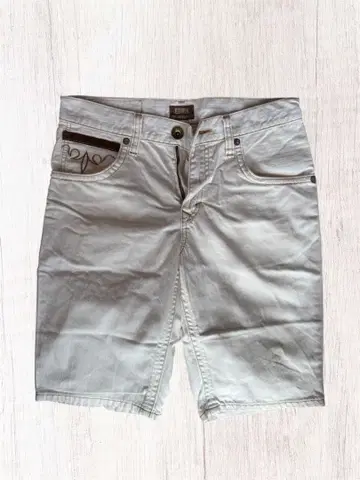 EDWIN Exclusive 빈티지 화이트 숏팬츠