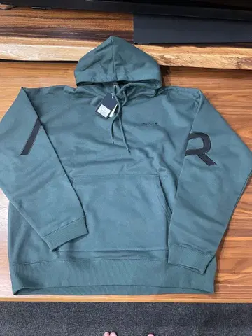RVCA 후드티 13