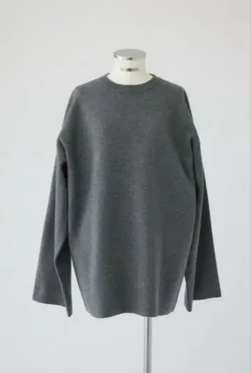 RIM.ARK 미들 렝스 박스 니트 탑 그레이