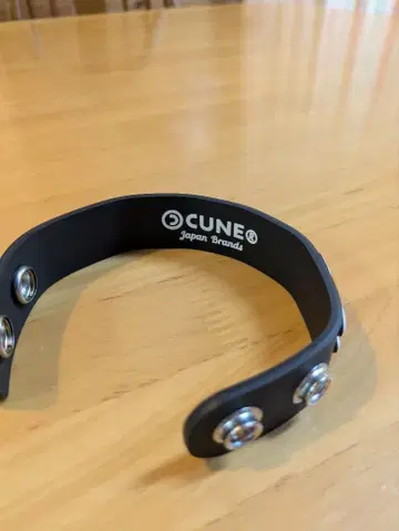 CUNE 토끼 디자인 팔찌 블랙