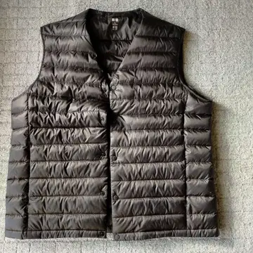 UNIQLO XL 다운 베스트 블랙