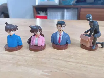 명탐정 코난 피규어