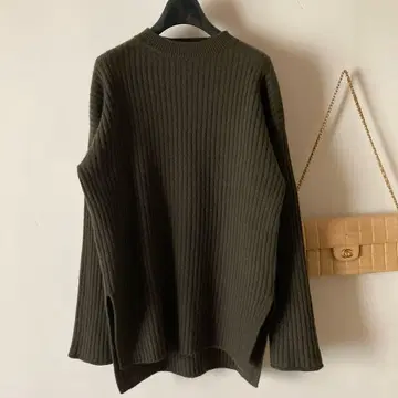 갤러리 바이 * 복슬복슬 캐시미어 울 두툼한 풀오버 리브 니트