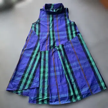 antiqua 슬리브리스 원피스 새상품급