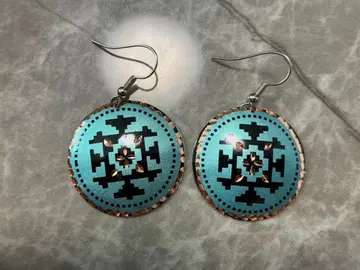 에스닉 잡화의 원형 귀걸이