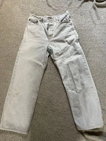 리바이스 Ribcage Straight Ankle 데님 28