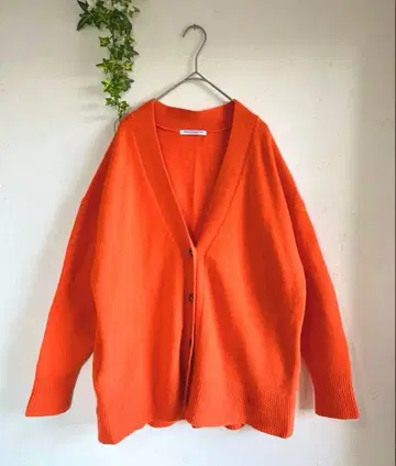 새상품급 B&Y 유나이티드 애로우즈 울 캐시미어 V넥 가디건