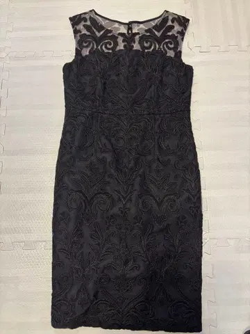 Diagram 블랙 자수 드레스 원피스