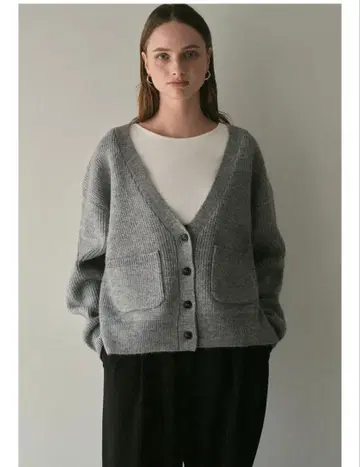 regleam V넥 버튼 가디건