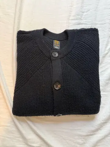 BATONER SHIPS 미들 게이지 크루넥 가디건