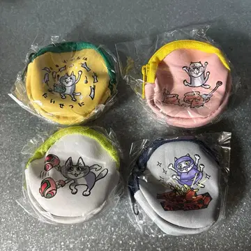 일하는 고양이 코인 케이스 카라비너 포함 가챠 4종 세트