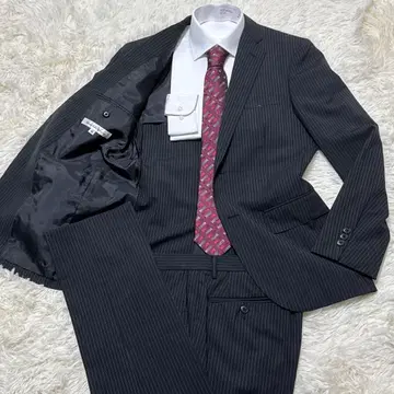 그린 라벨 릴랙싱 셋업 수트 스트라이프 46 블랙