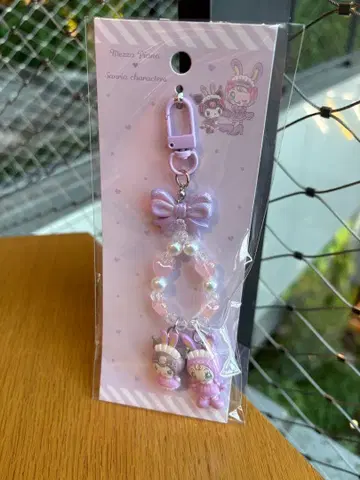 [ 산리오 ] 메조 피아노 x 산리오