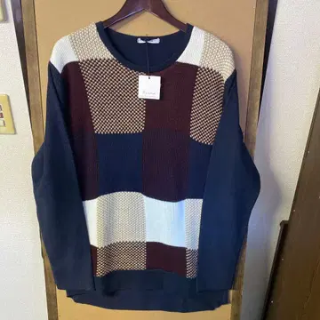 [ 새상품 ] 수입 BERNA 디자인 니트 L 사이즈 ITALY MADE