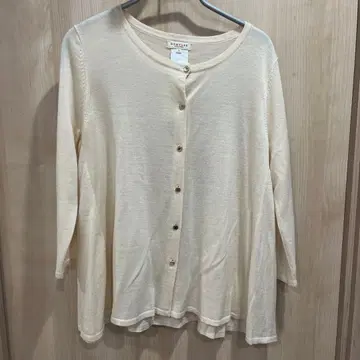 [ 미사용 새상품 ] DEMYLEE 데 울 가디건 아이보리 S 사이즈